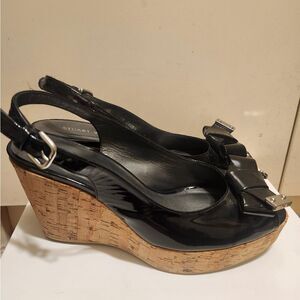 Stuart Weitzman "Bodajean Bow" Black Patent Leather Wedge Sandals Sz.9 Ret. $495